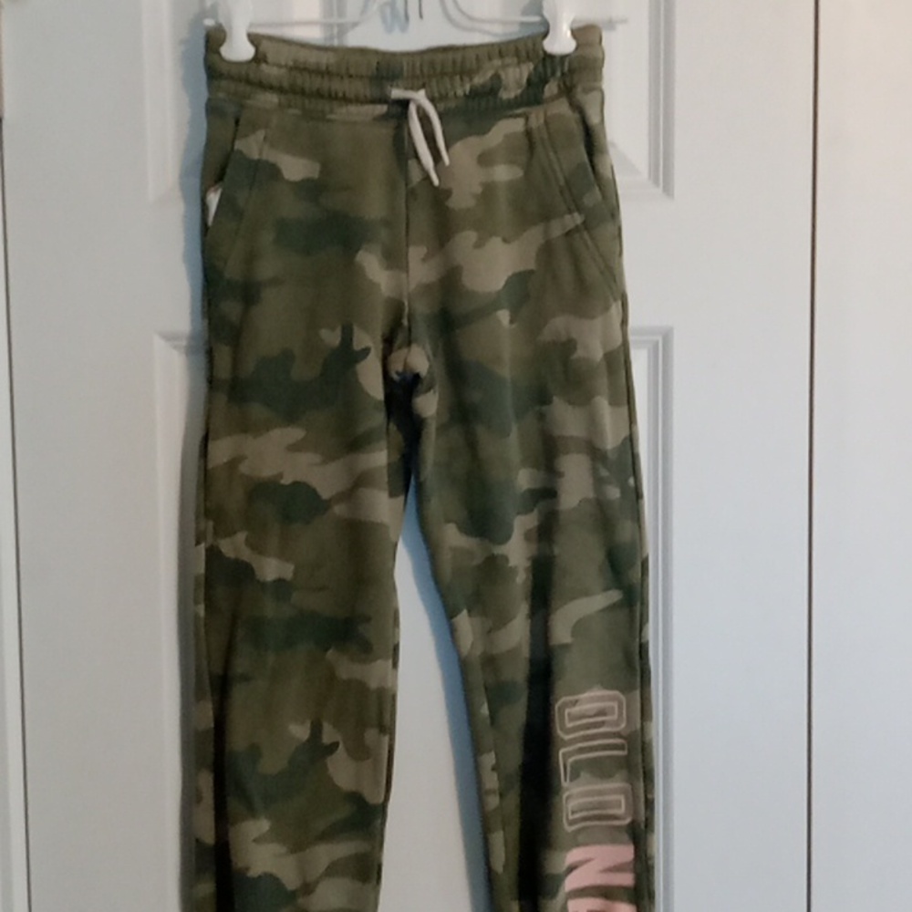 Old Navy Kids Camo Joggers - Green and Pink - Picture 2 of 6